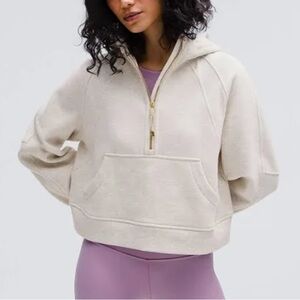 LULULEMON half zip scuba M/L